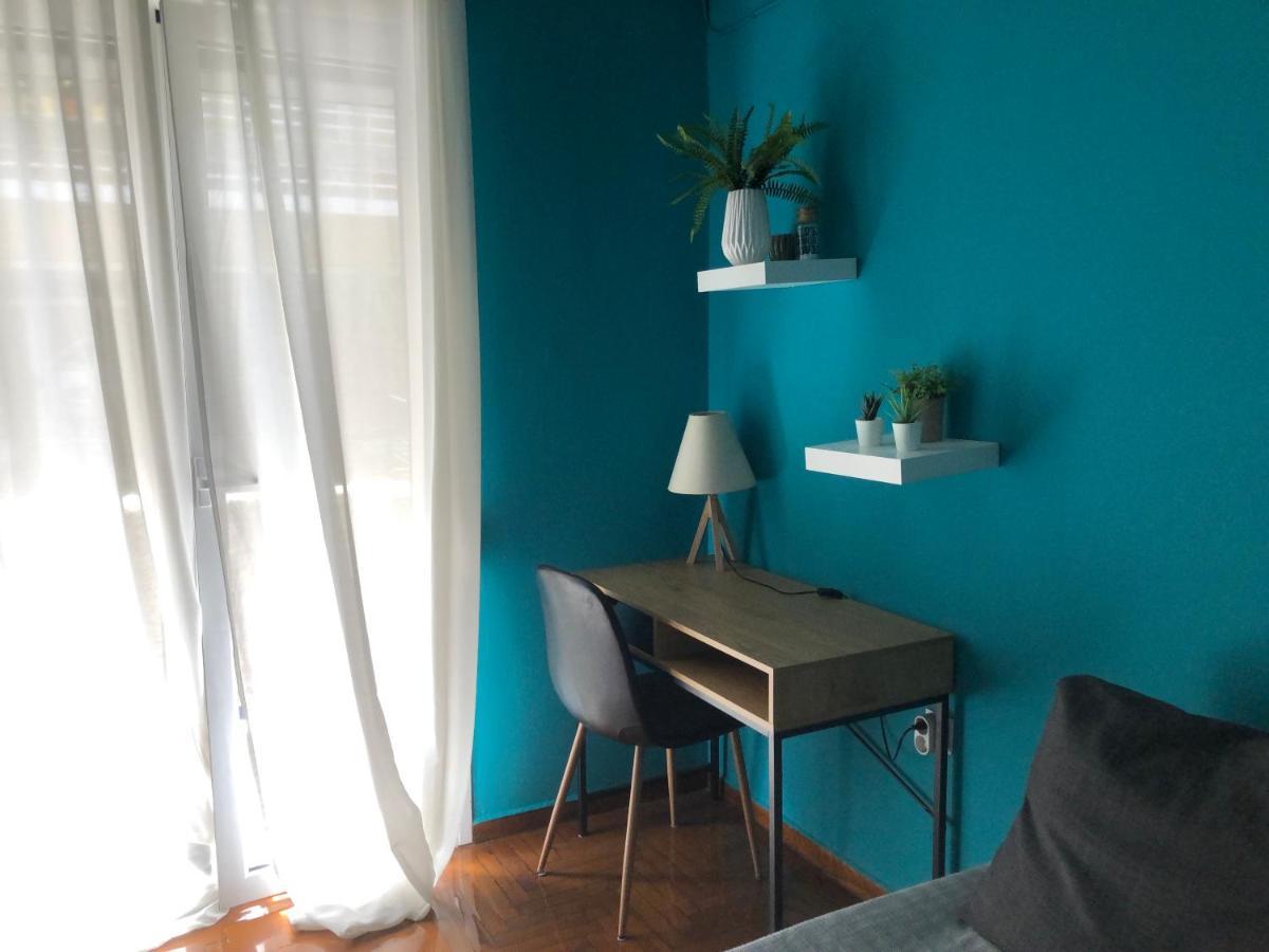 Colourful Apt,Airport Line,6 Min Metro,300 Mbps! Appartement Athene Buitenkant foto
